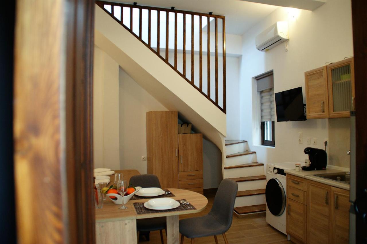 Evangelia'S Little House Rhodes City Bagian luar foto