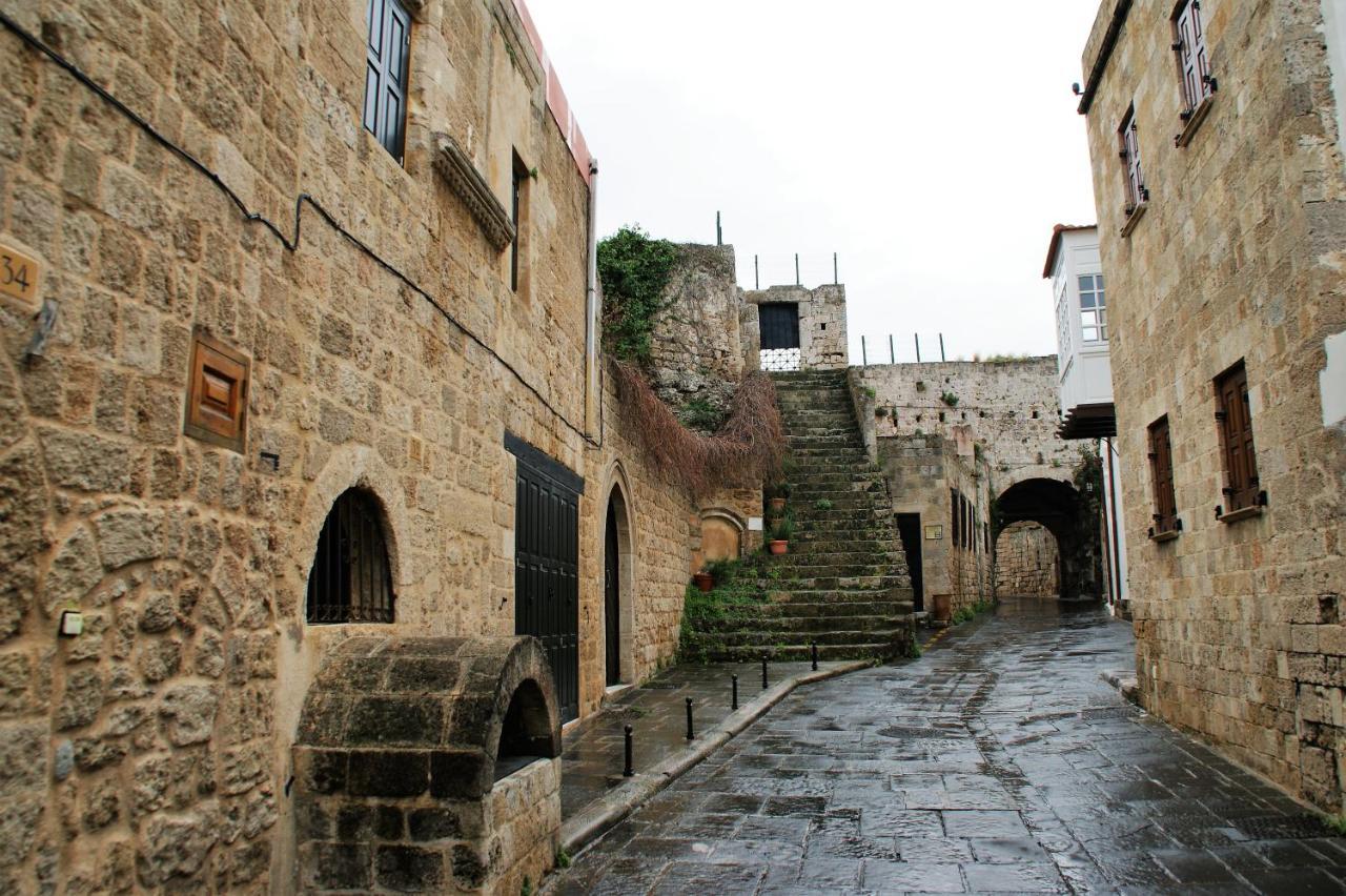 Evangelia'S Little House Rhodes City Bagian luar foto